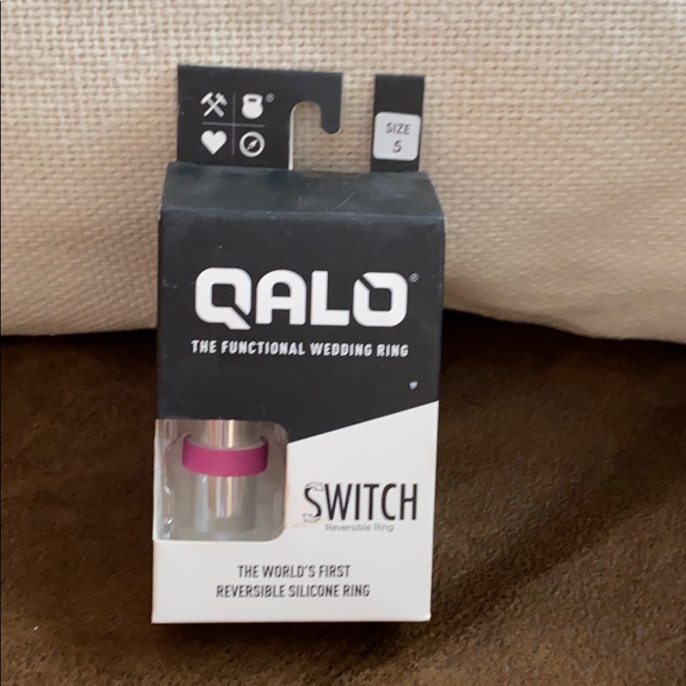 QALO Reversible Silicone Ring 5 White/Pink